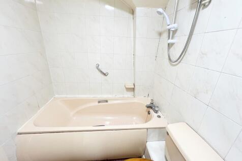 Bathroom (2)