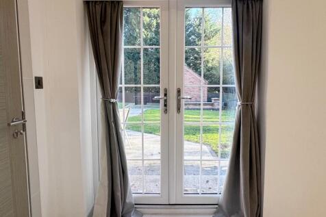 Bedroom French Do...