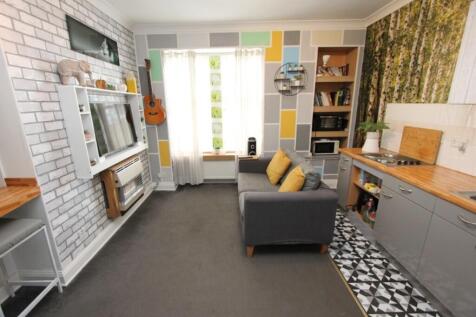 Open Plan lounge/...
