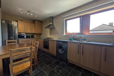 Kitchen b