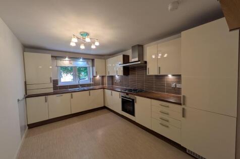 Kitchen b