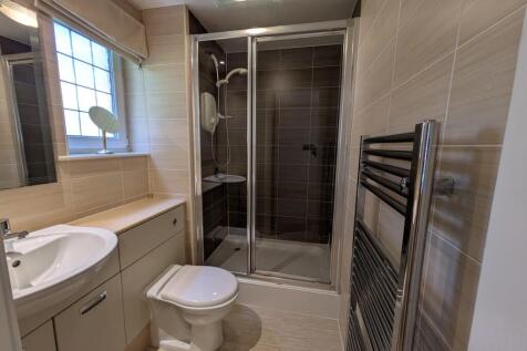 En suite bathroom