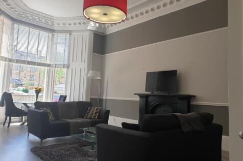 Lounge 1