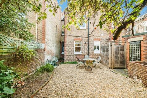 Property Image 11