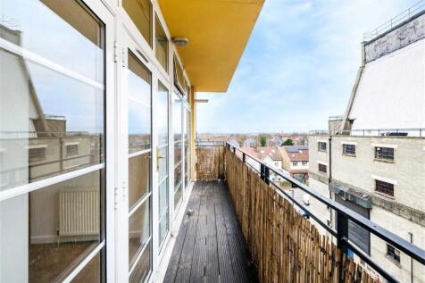 Property Image 8