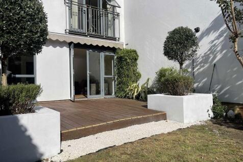 Property Image 9