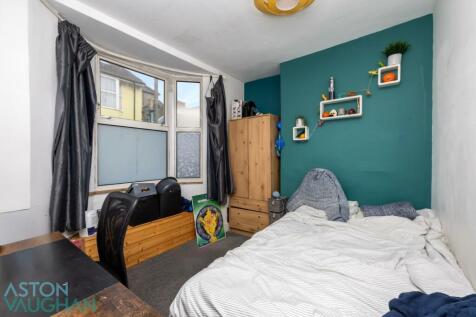 Inverness Road, 006.jpg