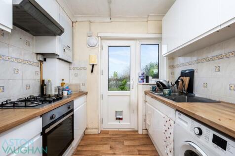Eastbourne Road, -008.JPG