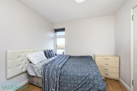 Egginton Road,-004.JPG