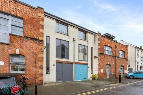 Property Image 28