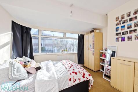 Lower Bevendean Avenue, -008.JPG