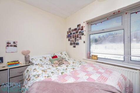 Lower Bevendean Avenue, -007.JPG