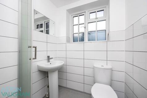 Melville Road, -002(1).jpg