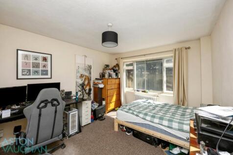 The Drive, Devonshire Court -003.JPG