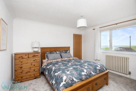 Longhill Road -002.jpg