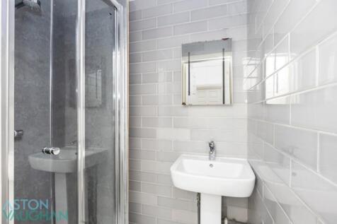 St Aubyns , Flat 1-007.JPG