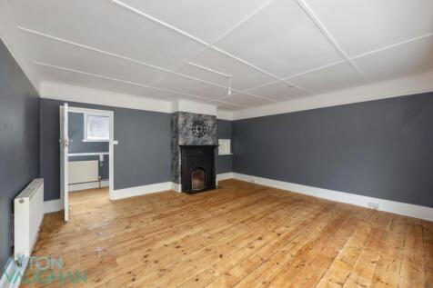 Gloucester Place , Flat 2-004.JPG