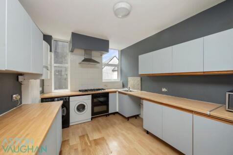 Gloucester Place , Flat 2-007.JPG