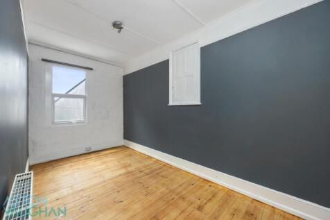 Gloucester Place , Flat 2-009.JPG