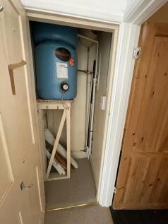Cupboard.jpg