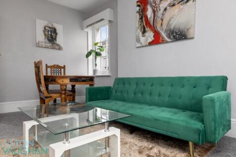 Gloucester Place , Flat 4-009.jpg