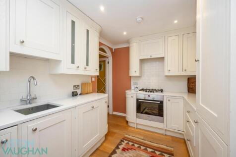 Sussex Square 18 Flat 3-005.JPG