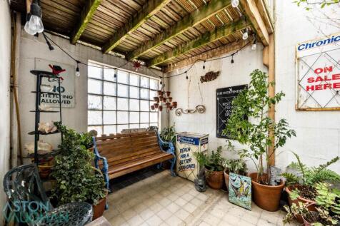 Property Image 16