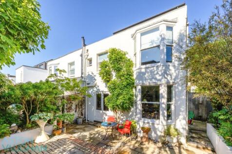 Property Image 16