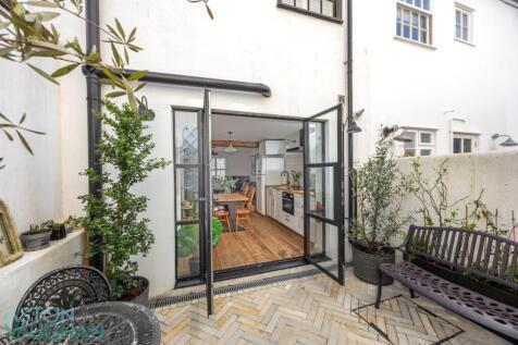 Property Image 25