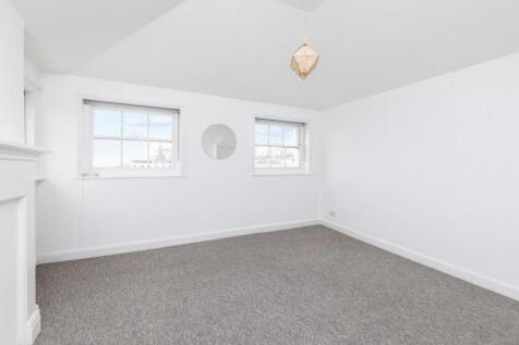 Flat 18-10.jpg