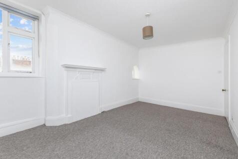 Flat 18-8.jpg