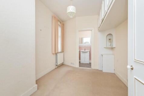 Flat 8-10.jpg
