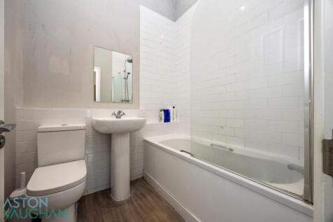Selborne Road Flat 7_003.JPG
