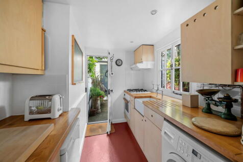 Property Image 8