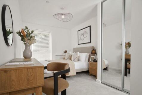 Campbell Wharf 2 bed apartment