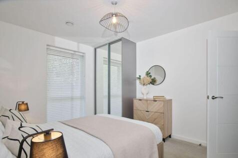 Campbell Wharf 2 bed apartment