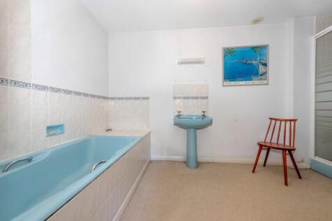 Family bath/shower room