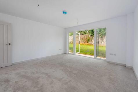Sitting room (7a)