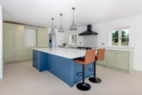 Kitchen/family room