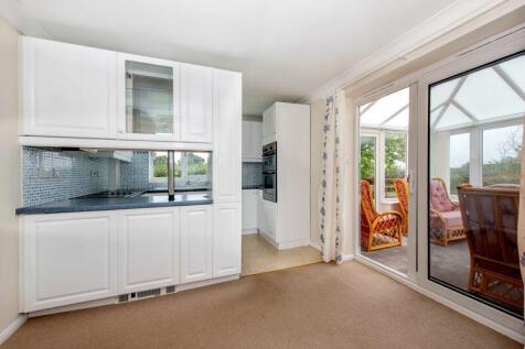 Annexe kitchen/dining room