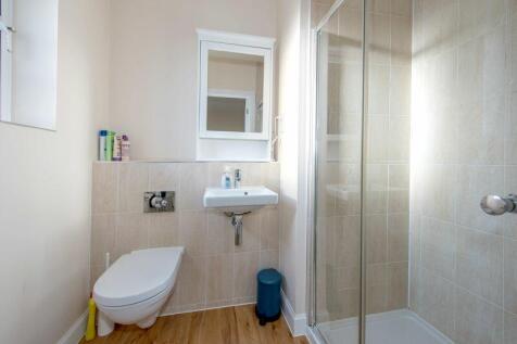 En suite shower room