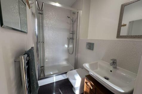 En suite shower room