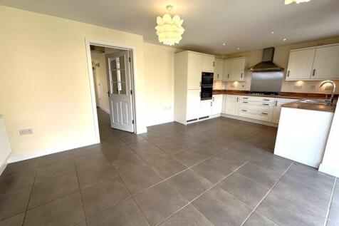 Kitchen/family room