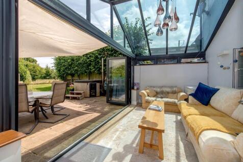 Garden room