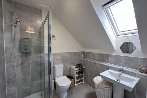En suite shower room