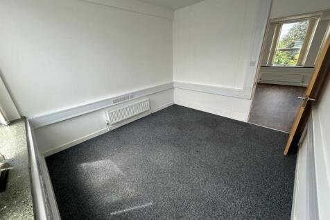 Office 2 (2).jpg