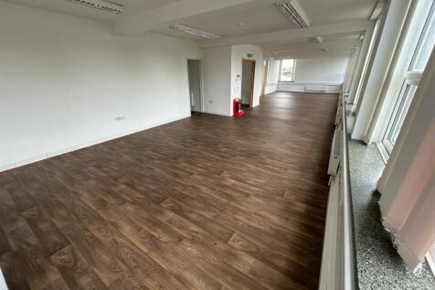 Open Plan office 3.jpg
