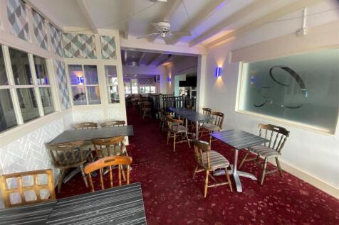 internal restaurant area2.jpg
