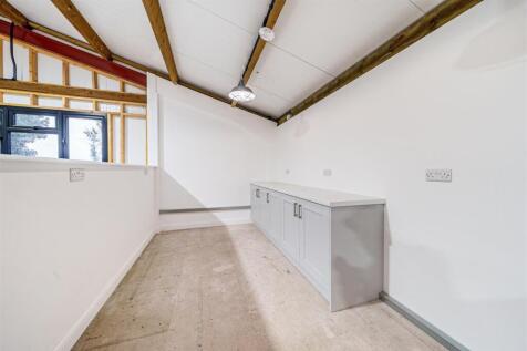 Mezzanine storage