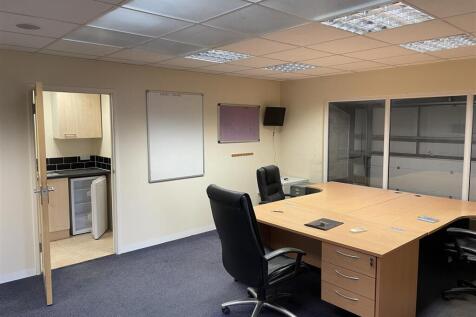 Photo 21-10-2025, 14 30 34.jpg